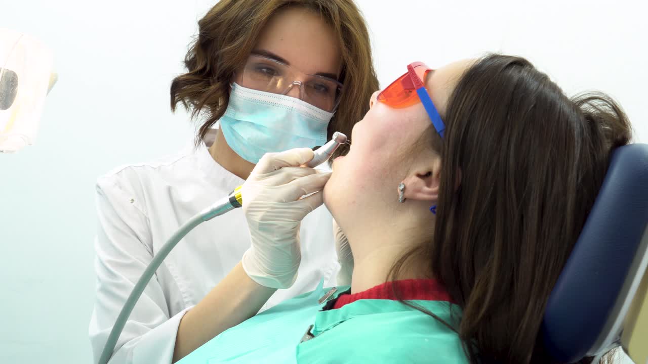 procedimento dentário