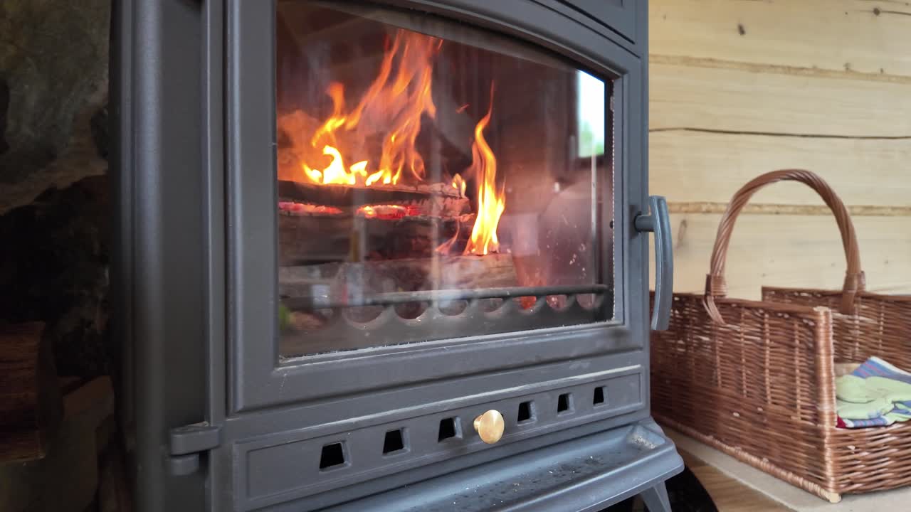 Relaxation in wood-heated mountain house - 4K