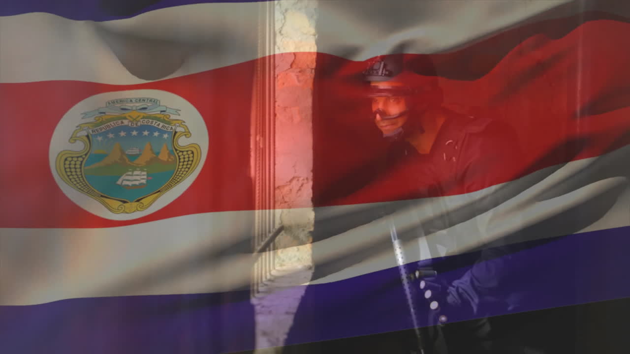 анимация флага коста-рики над двухрасовым солдатом