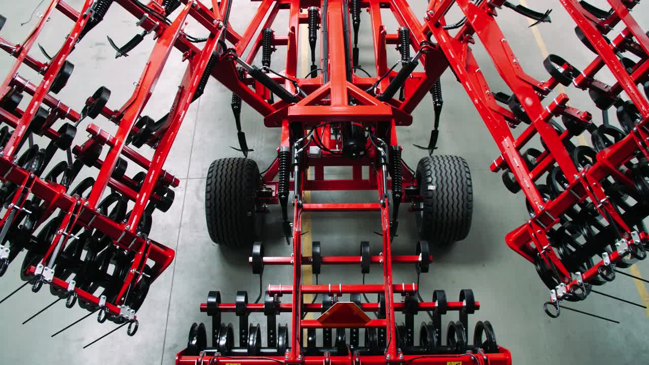 토양 재배를 위한 농업 기계, 트레이드 농업 장비