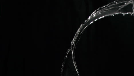 Splash-of-water-in-super-slow-motion