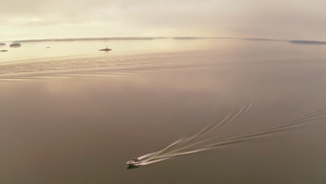 Verfolgung-Der-Autofähre-MS-Baltic-Princess-Auf-Ihrer-Fahrt-Durch-Die-Finnischen-Schären-In-Der-Ostsee