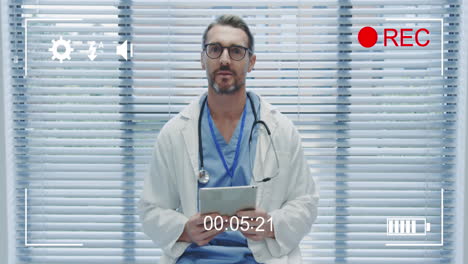 filmar a un médico con una cámara digital 4k