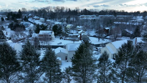 Rising-aerial-reveal-of-suburbia-in-USA