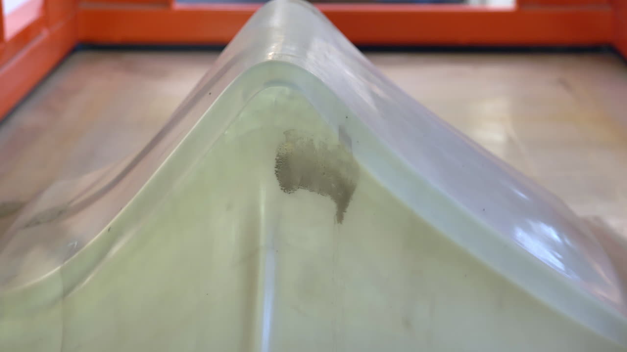 산업용 진공 프레스 기계는 디자이너 가구, 제조업을 형성합니다.