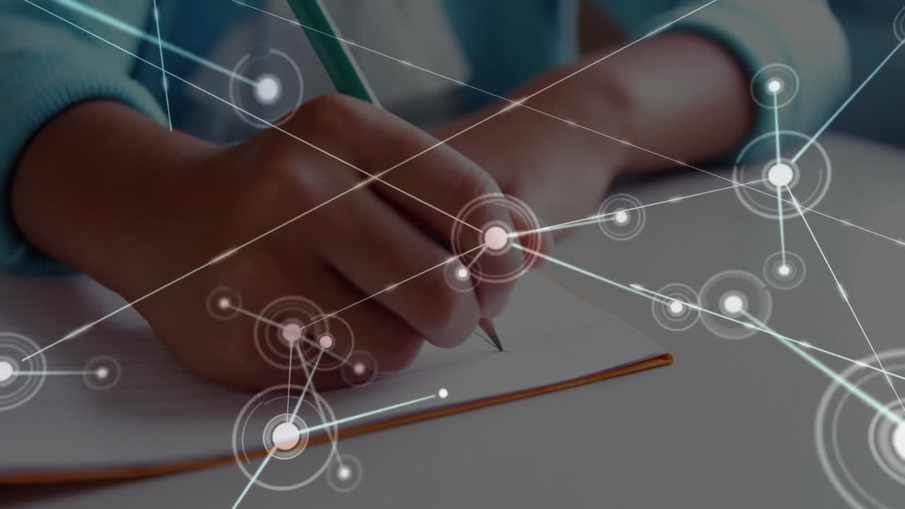 en el cuaderno de escritura, persona en la escuela rodeada de conexiones de red animación