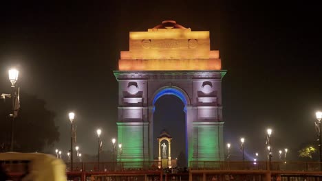 bandera india en la puerta de la india