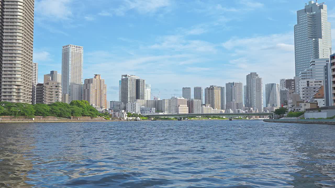 수미다가와 강 도쿄, 츠쿠다 만 지역