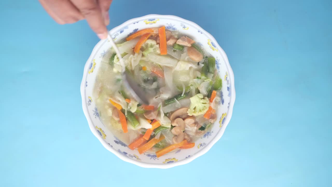 혼합 된 채소 김