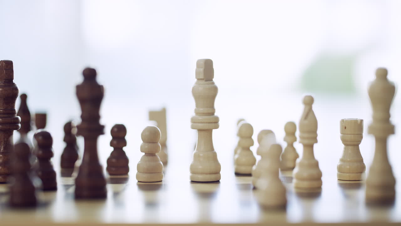 항상 상대보다 한 걸음 앞서 있어야 합니다.