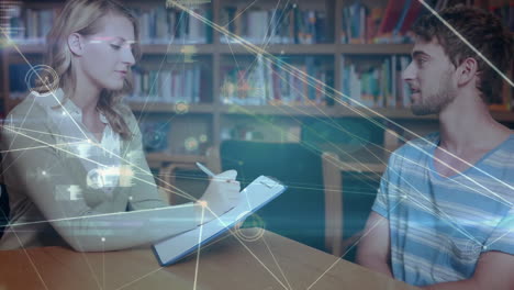 animación de procesamiento de datos y diagramas sobre estudiante caucásico con maestra en la biblioteca