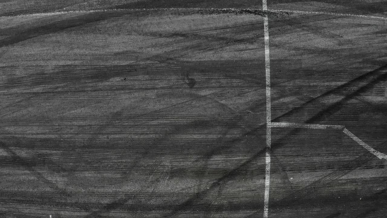 옆으로 움직이는 스트레이트 다운 샷