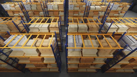 warehouse with cardboard boxes inside on pallets racks, logistic center. loft modern warehouse. cardboard boxes on a conveyor belt in a warehouse, 4k 3d rendering  animation .