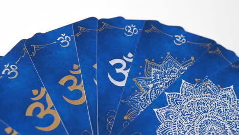 om symbol cards
