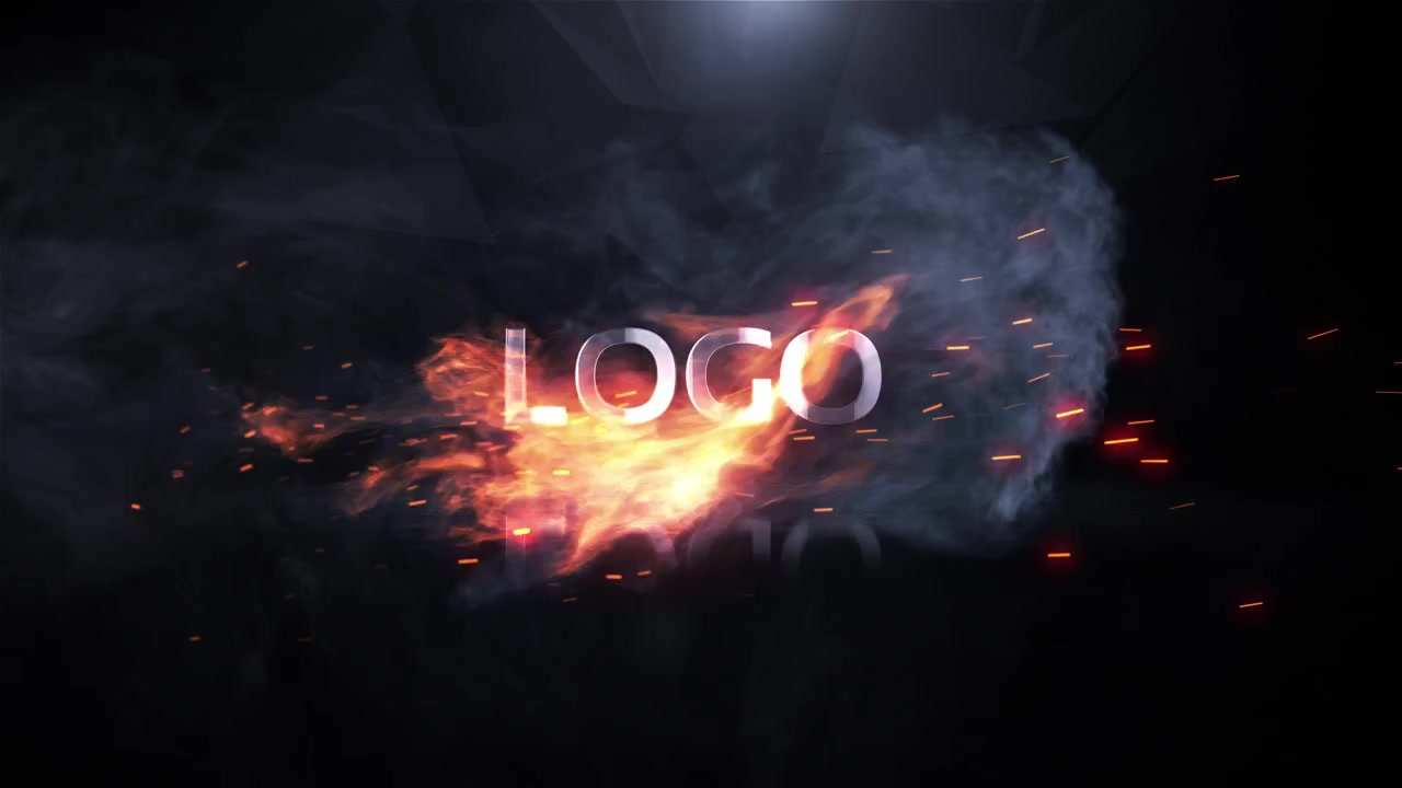 Logo metallico dinamico che emerge da fuoco e fumo