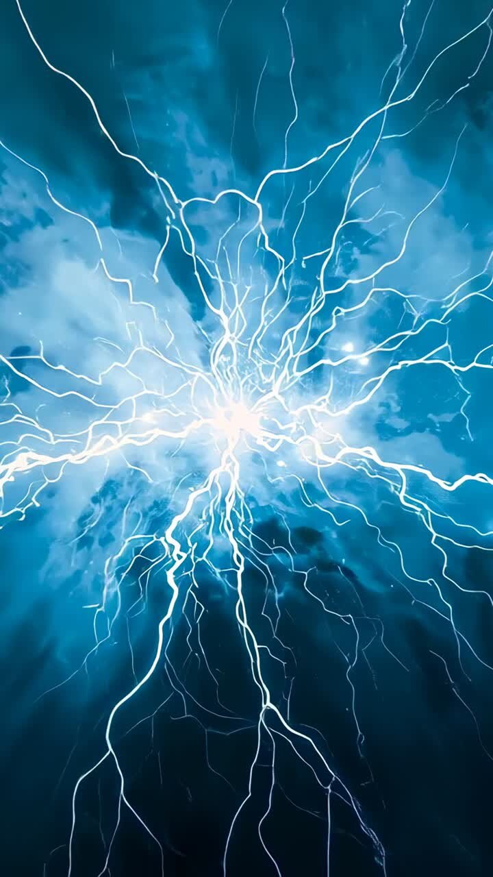 Video verticale: nucleo pulsante che rilascia bulloni dopo un'ondata di luce intensa, illuminando nuvole verde acqua e particelle