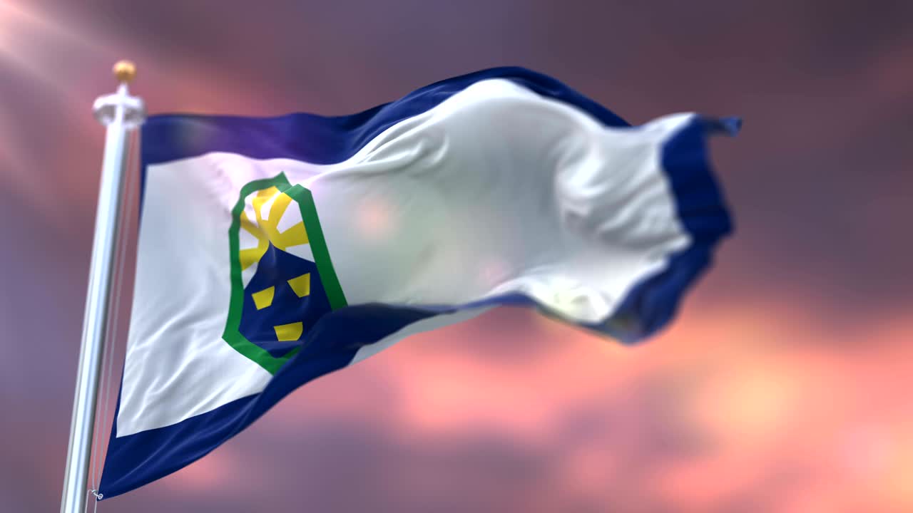 bandera de colorado springs al atardecer, ciudad de los estados unidos de américa - bucle