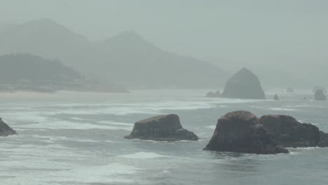 Medium-shot-of-Giant-rocks-in-water