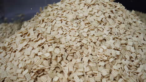 cookie food cake factory on an assembly line, automated cookies on a conveyor belt production line in a factory, ready for packaging and distribution.
