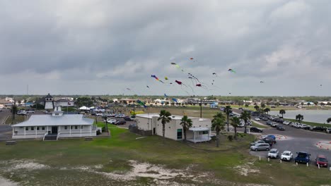 Kite-Festival-in-Rockport,-Texas-on-a-cloudy-day