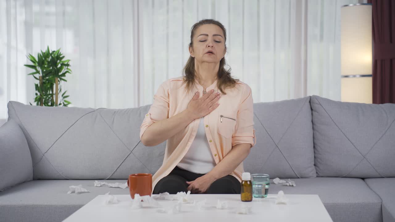 el paciente pulmonar está experimentando dificultad para respirar.