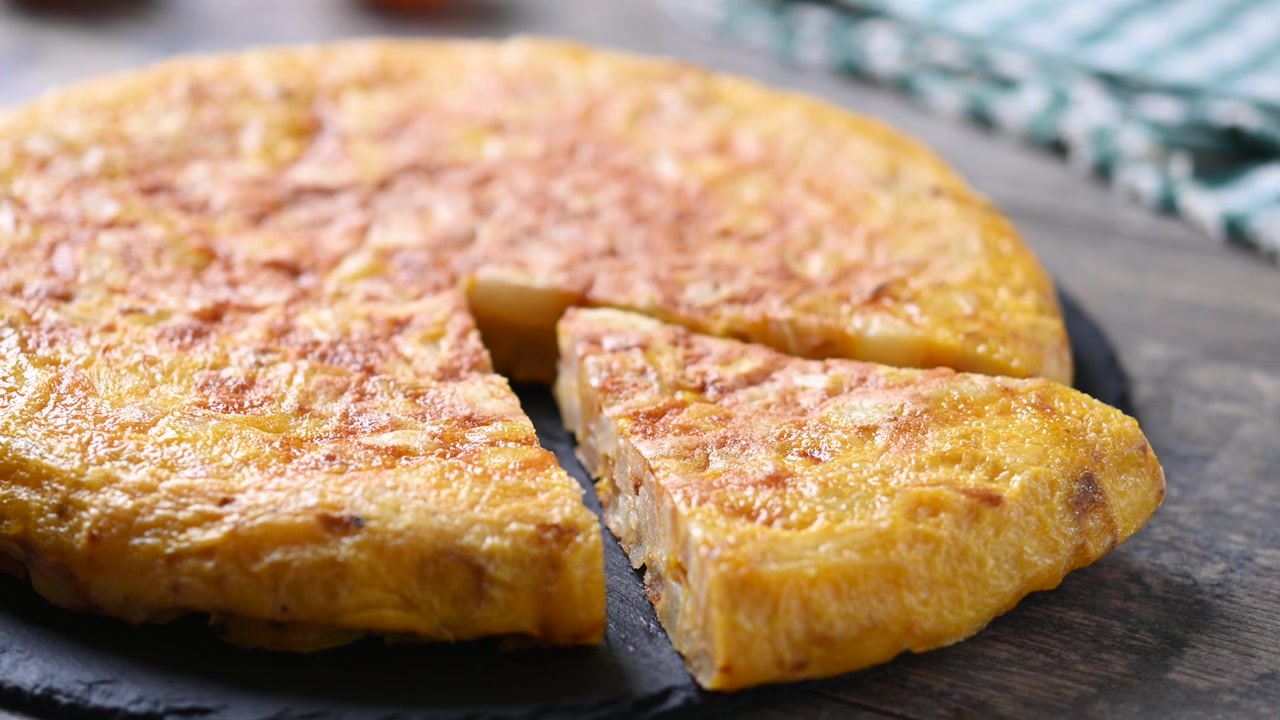Frittata di patate spagnola