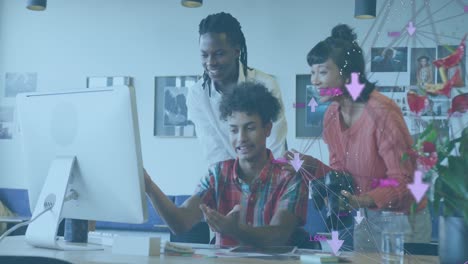 animación de iconos de medios sobre diversas personas de negocios que trabajan en la oficina