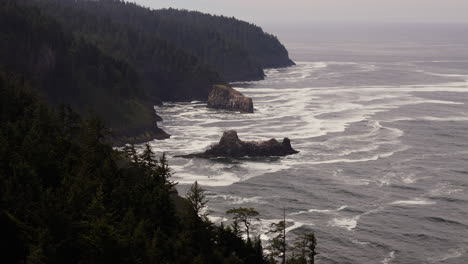 dramatic oregon coastline with sea stacks