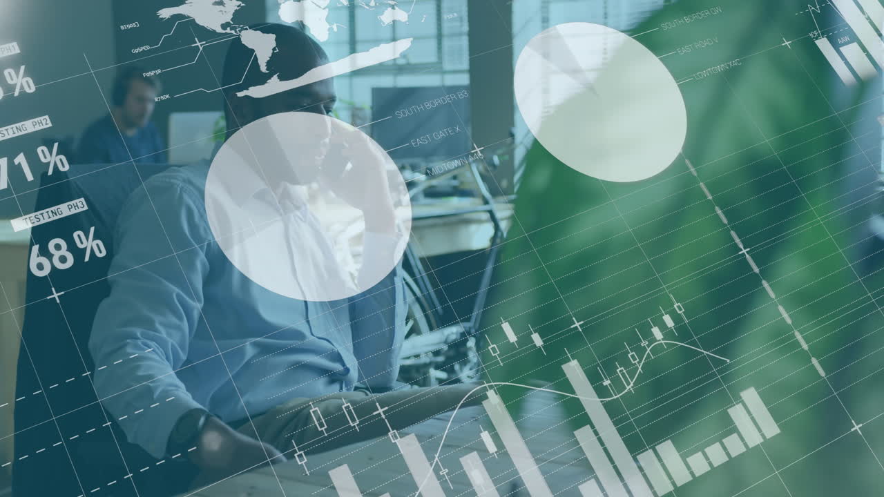 사무실에서 스마트폰으로 이야기하는 아프리카계 미국인 남성에 대한 인포그래픽 인터페이스 애니메이션