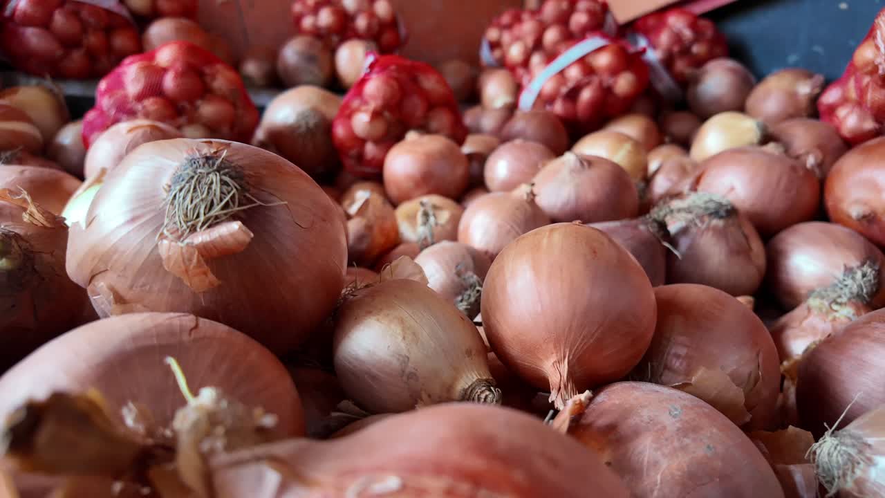 un montón de cebollas
