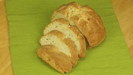 pan recién hecho en rodajas hecho en casa
