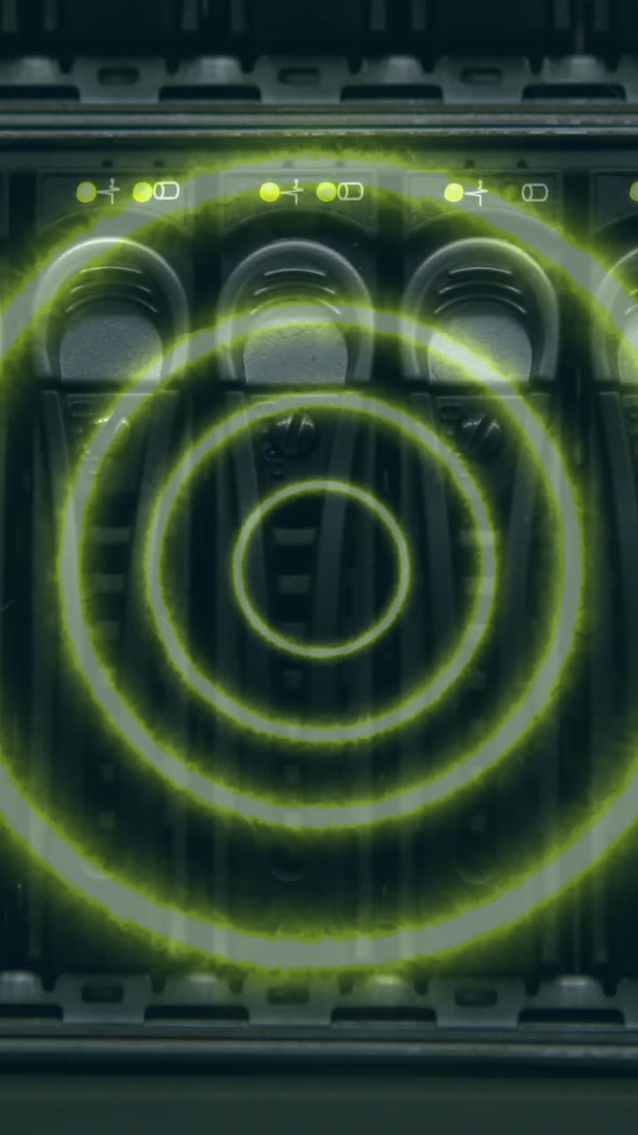 animación del procesamiento de datos, escaneo de alcance a través de un servidor informático