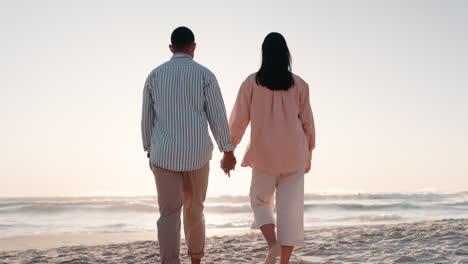 Love,-holding-hands-and-sunset-with-couple