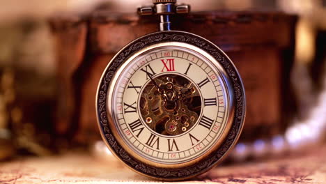 reloj de bolsillo antiguo de época.