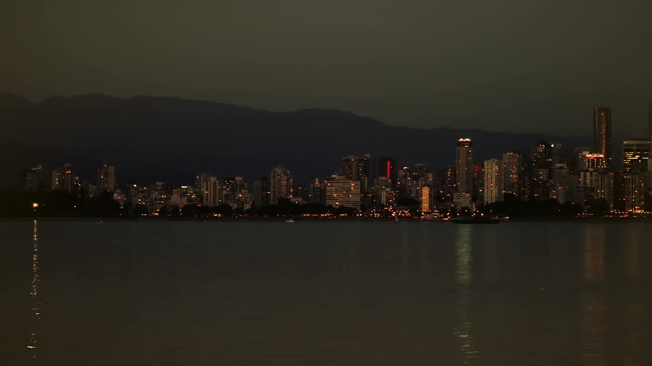 해안가 와 함께 도시 풍경 의 전망