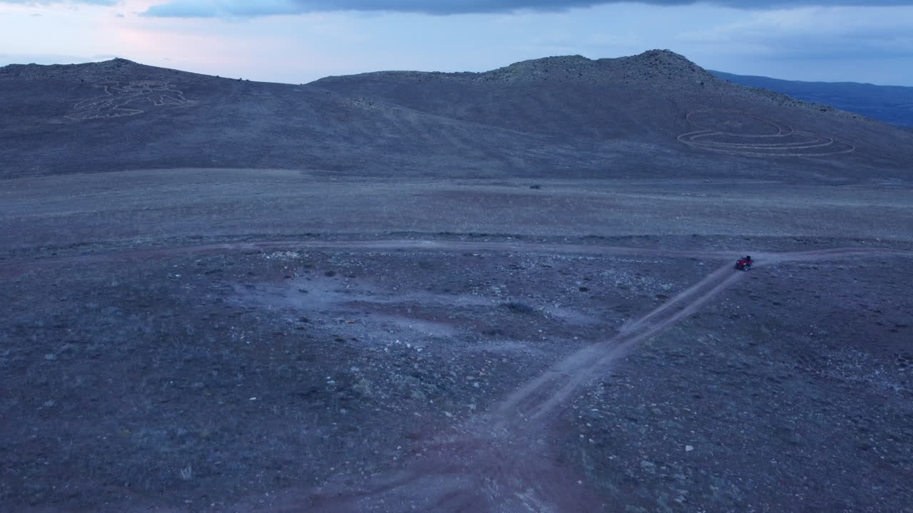 Grinding Wheel, Flour Wheel, Land Art Rock Wall, Andrew Rogers, Rhythems of Life, G&ouml;reme Turkey, Cappadocia, , Above the clouds, Virtues, Religion, Inuckshuck, Nevşehir, Land Art, Mountain Side