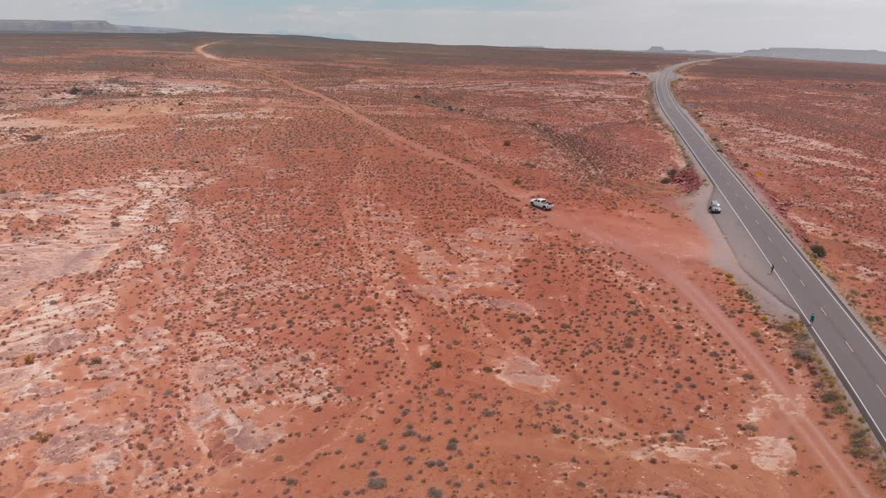 모뉴먼트 밸리로 가는 길, 무인 항공기에서 공중 보기