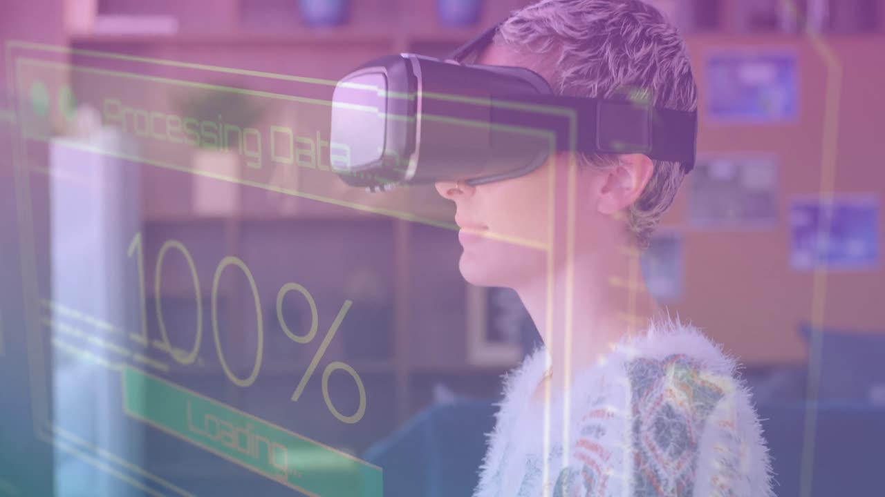 vr 헤드 ⁇ 을 사용하는 여성 위의 화면에서 데이터 처리 애니메이션