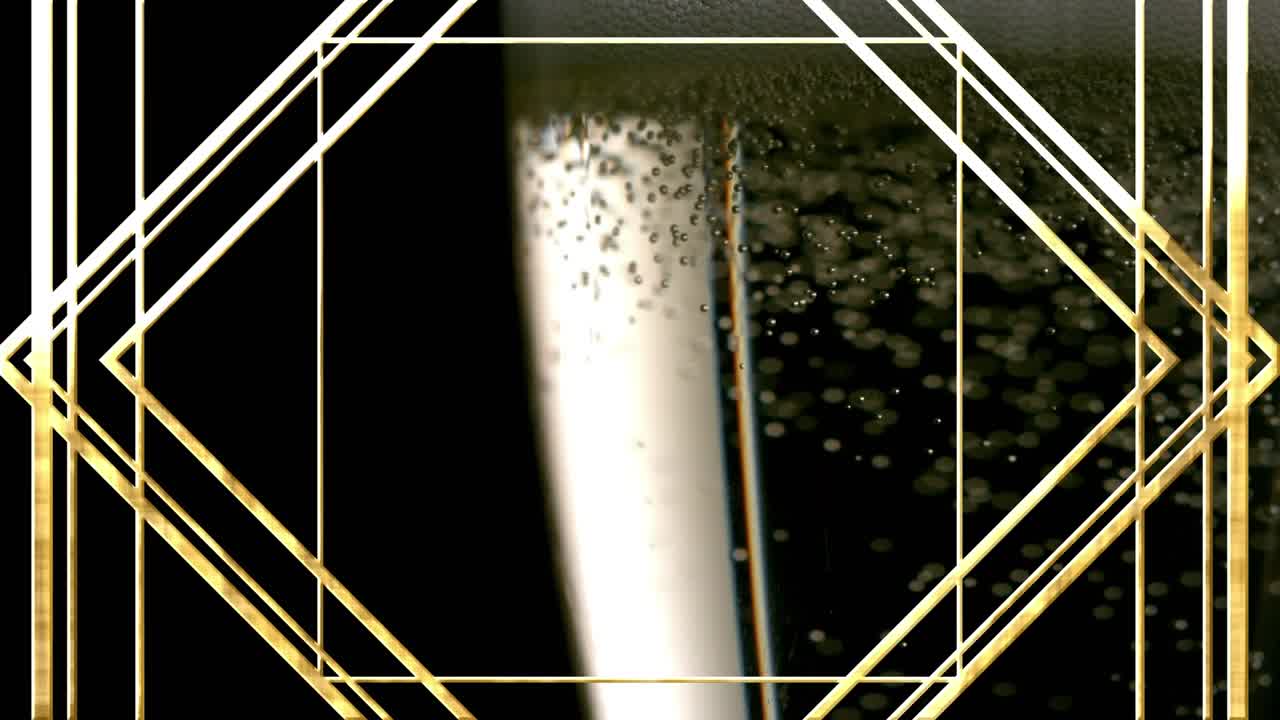 Animazione di motivo a forme geometriche su primo piano di bollicina di champagne in bicchiere