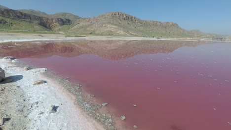 maharloo lake - pink lake