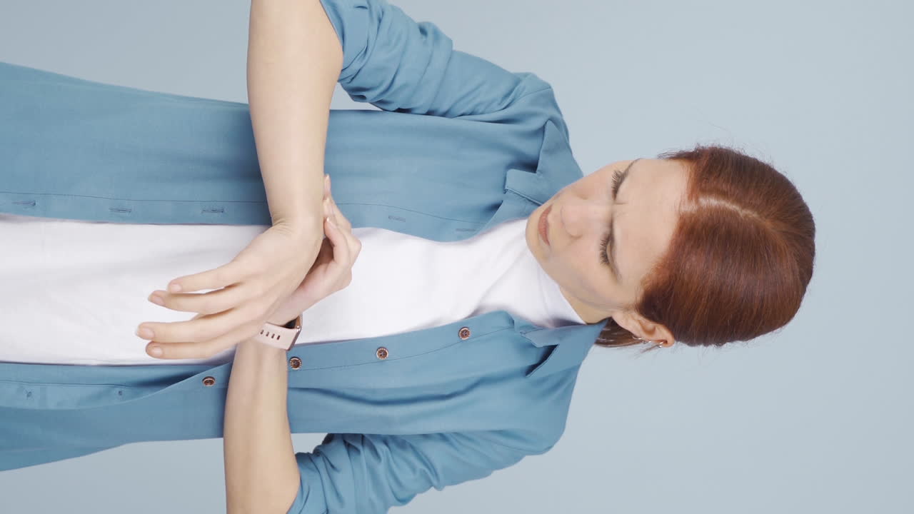 Vertical video of Sick woman with skin rash problem.