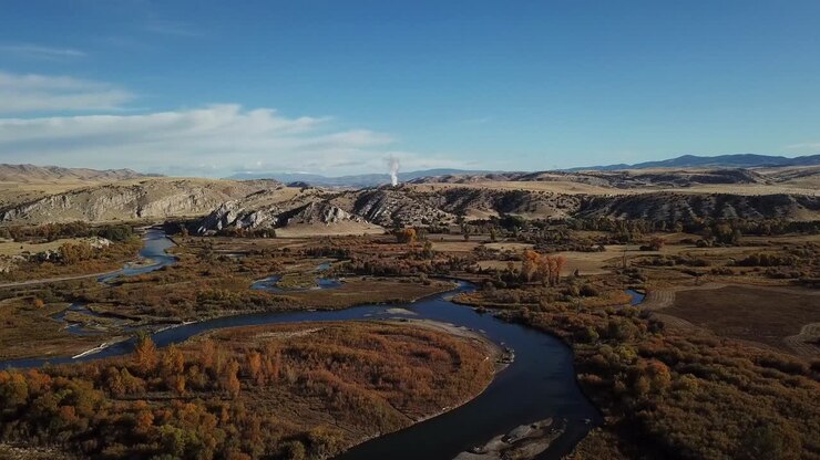 Sorgenti del fiume Gallatin in autunno