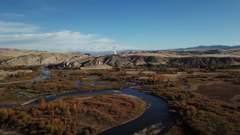 Gallatin-Fluss-Im-Herbst