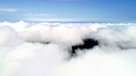 Drone-shot-flying-through-amazingly-beautiful-cloudscape