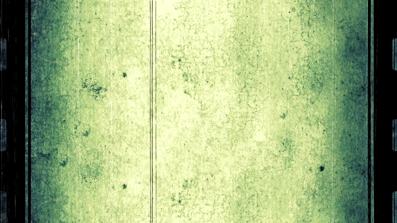 4k aspecto de película vieja distorsionado - efecto de aspecto de película antigua con mucha suciedad, fugas de luz, textura granulada, flash de película, quemaduras de película, fondo blanco vintage parpadeo realista