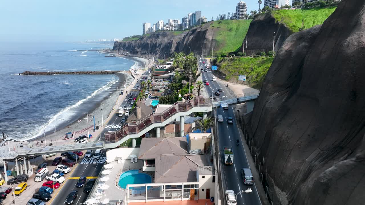 lima, ima, peru, 23 abril 2019 trafico en javier prado