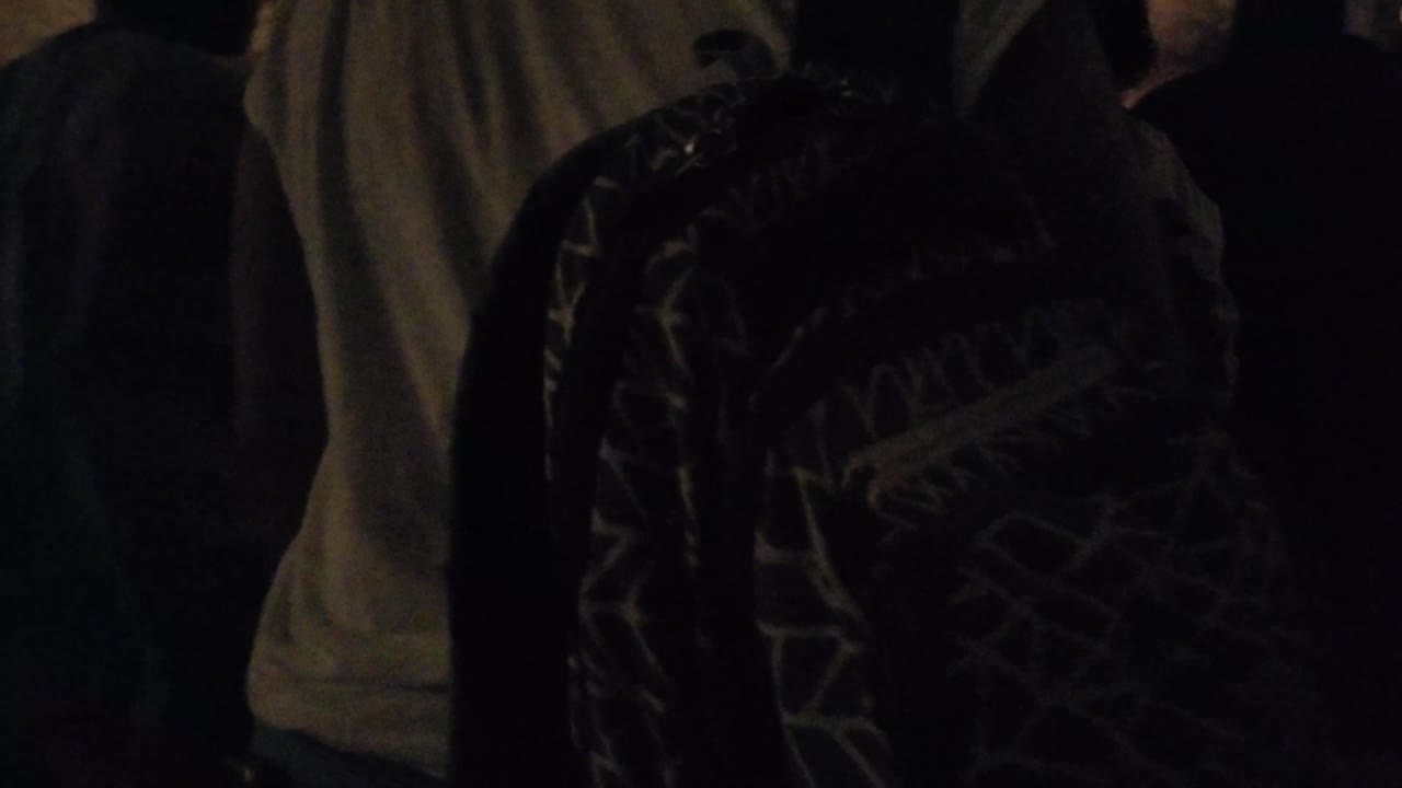 visita guiada a través de cavernas de puentes naturales en texas