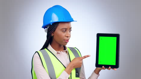 Schwarze-Frau,-Architektin-Und-Tablet-Modell