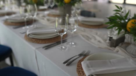 Elegant Table Setting with Lemons and Flowers