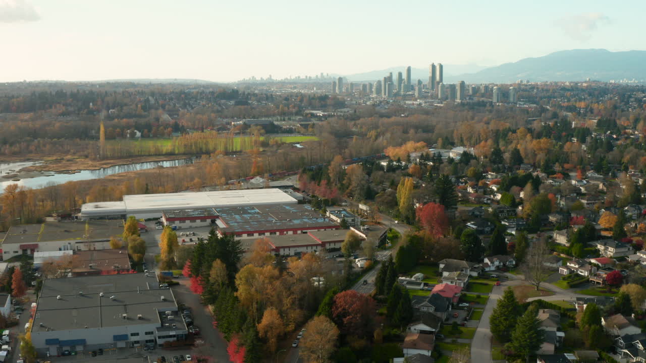 vista aérea panorámica sobre burnaby, columbia británica en metro vancouver
